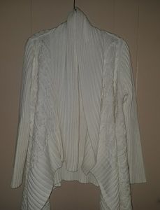 Chico's Cream Cardigan size 2(L/12)